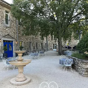 Logis Restaurant Le Domaine De L'eau Vive France